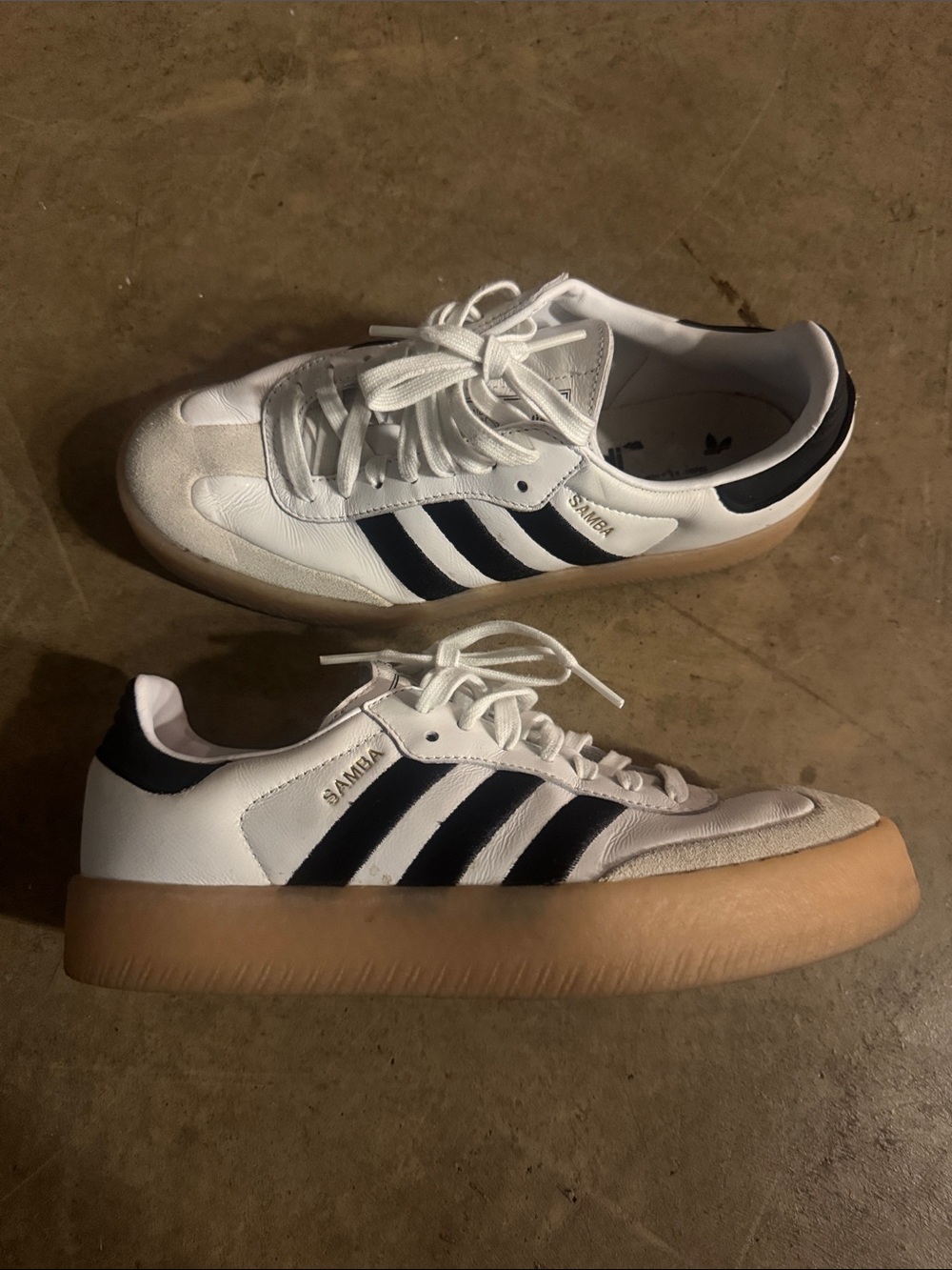 adidas White/black Samba platform Sneakers with Gum Sole size M8 /W9.5